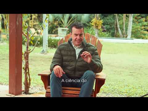 Henrique Bueno no teaser da palestra Felicidade se Aprende